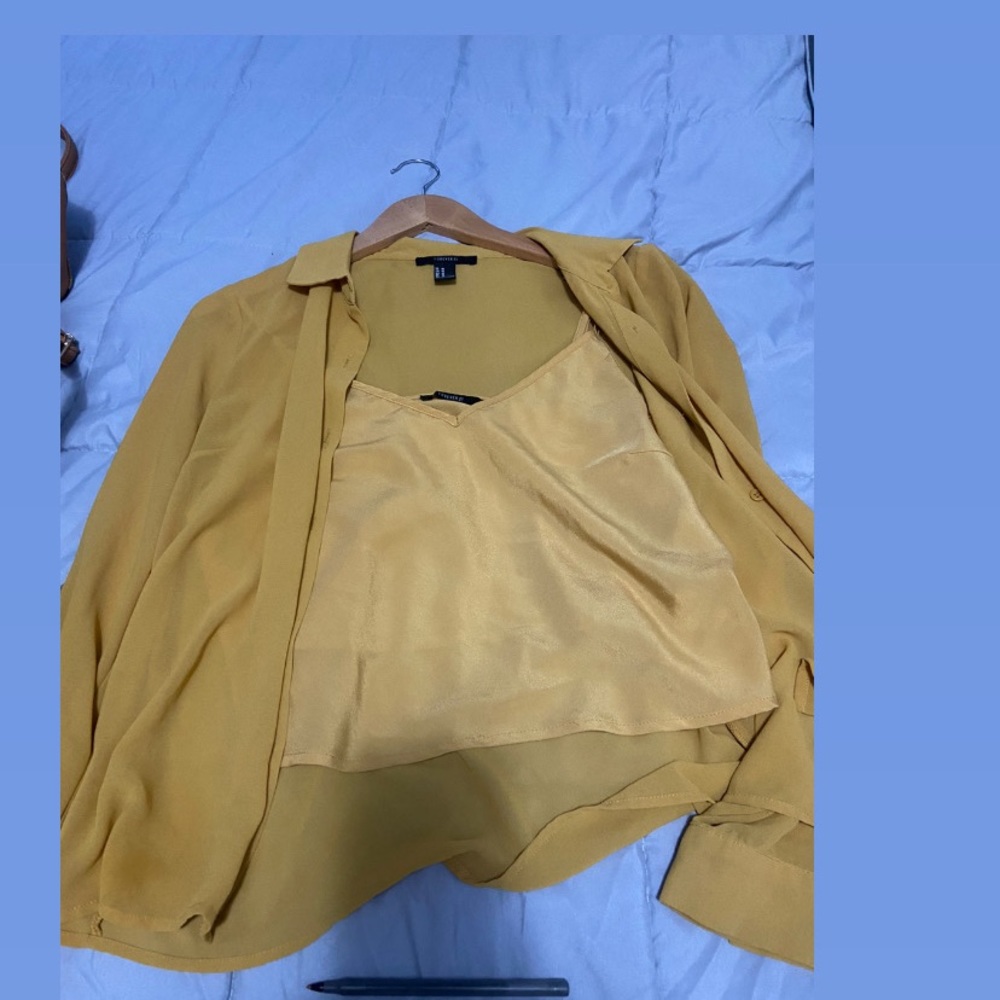 It’s a beautiful mustard shirt